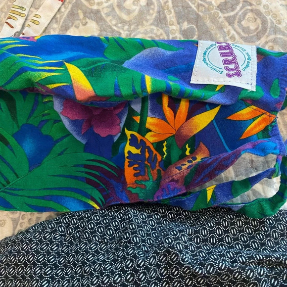 Scrub Caps Hats  Lot of four two are reversible - Picture 2 of 7